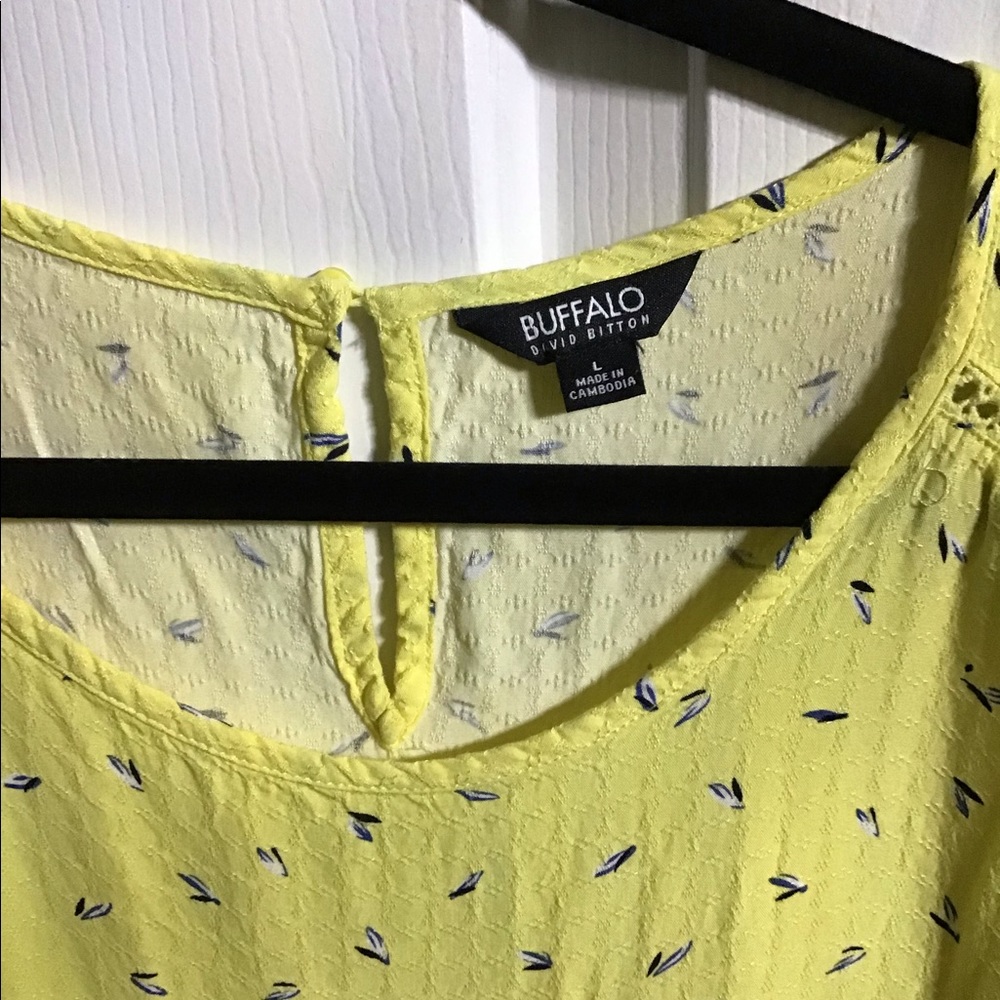 Short sleeve tie front shirt